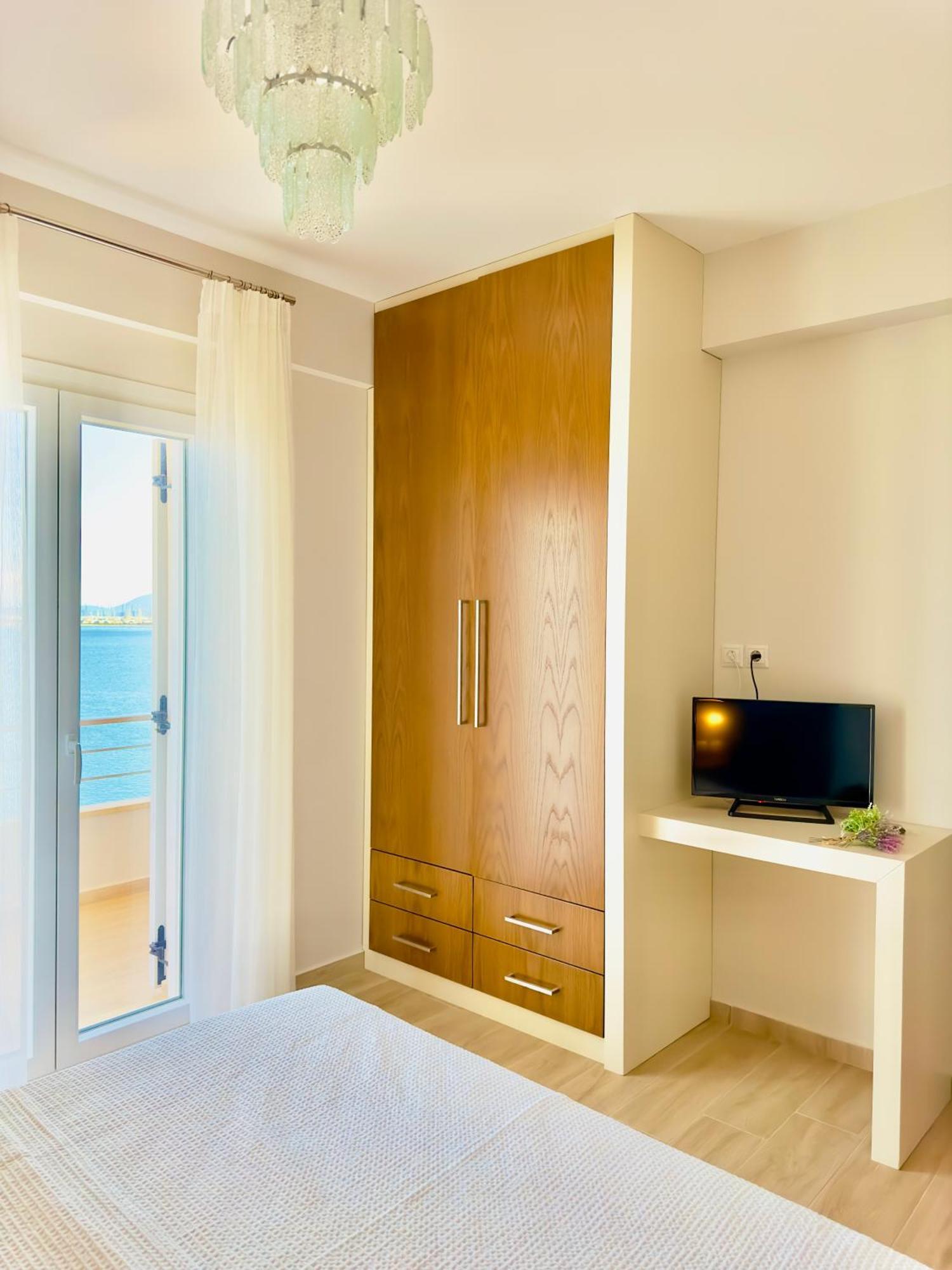 Appartamento Bluish 3A Preveza Esterno foto