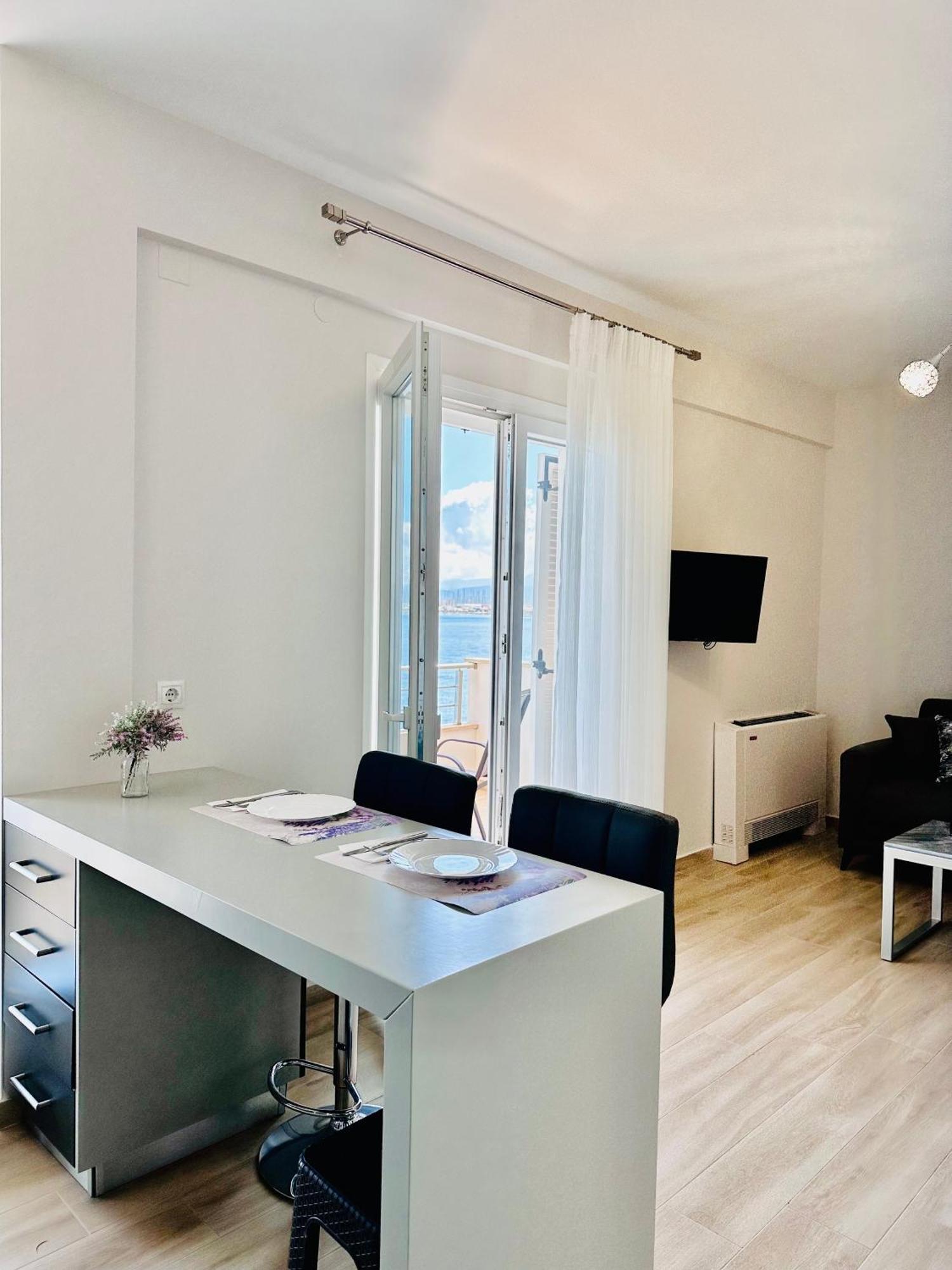 Appartamento Bluish 3A Preveza Esterno foto