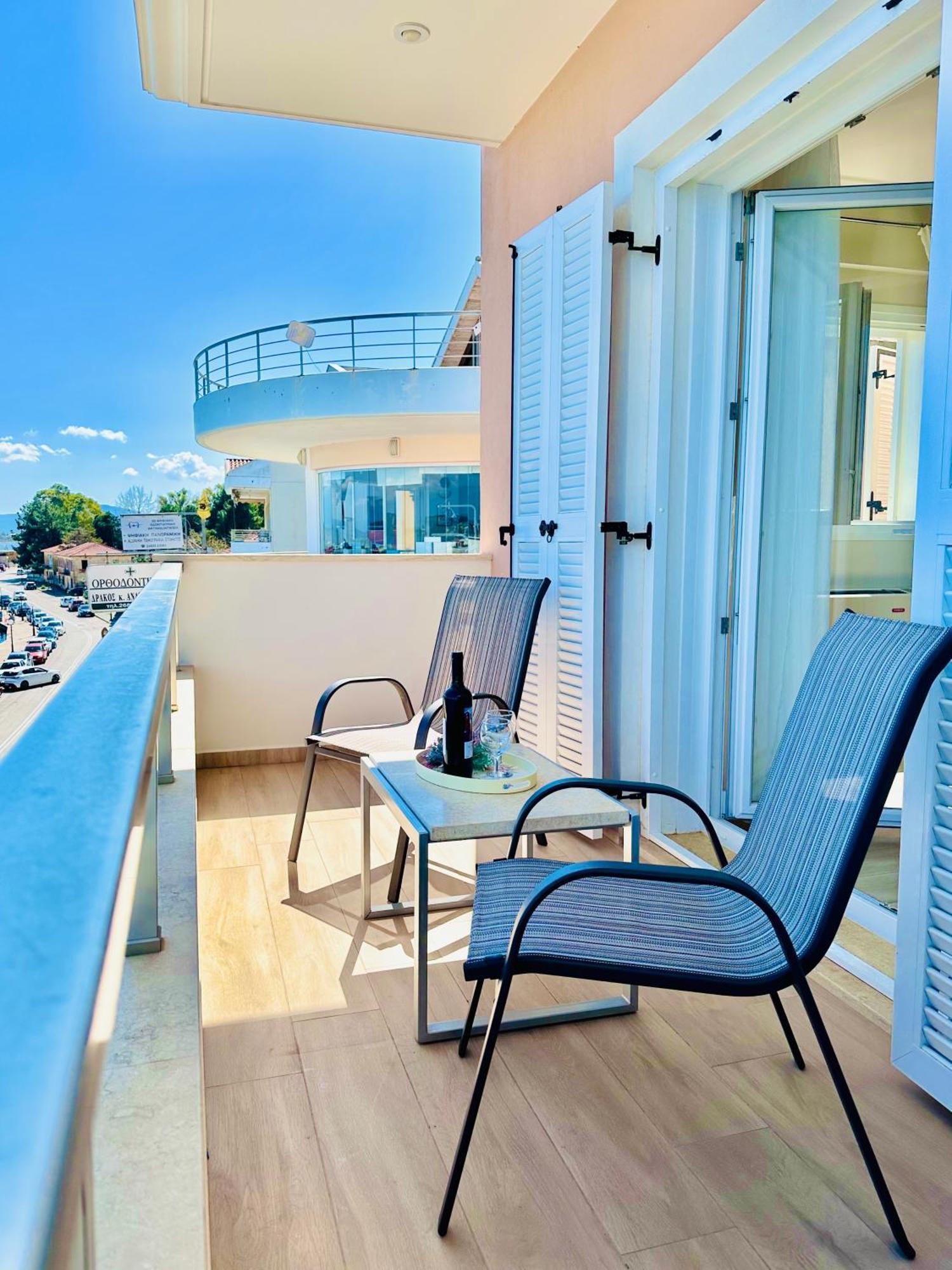 Appartamento Bluish 3A Preveza Esterno foto