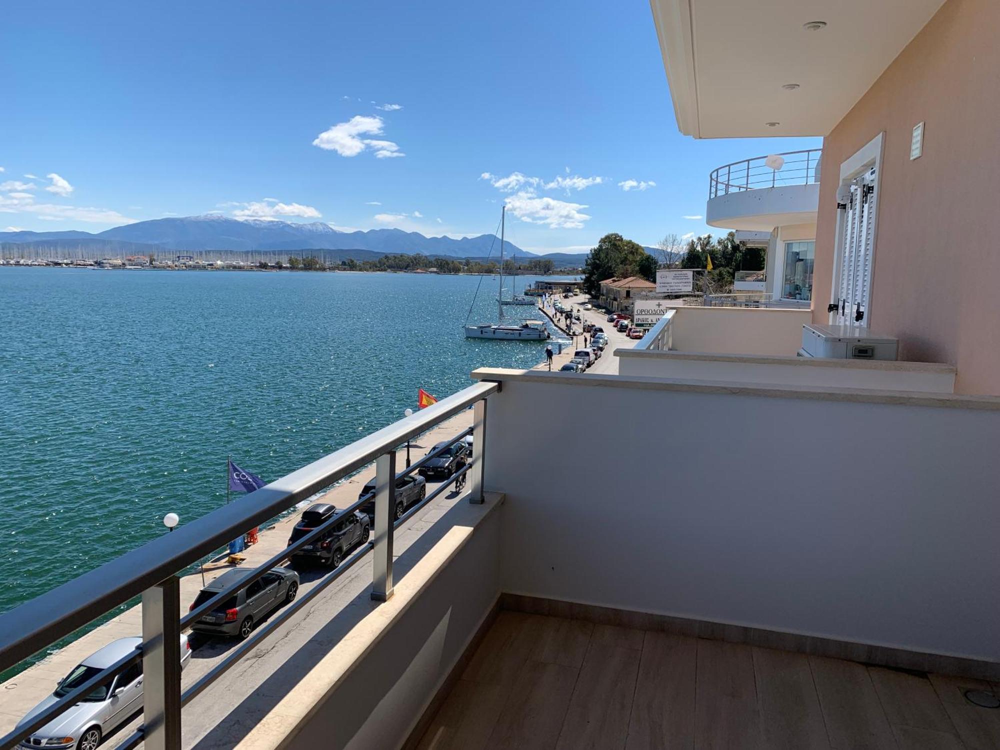Appartamento Bluish 3A Preveza Esterno foto